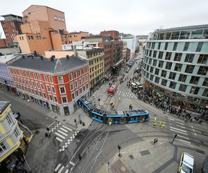 Norwegia. Tramwaj wjechał w sklep w Oslo, raniąc cztery osoby