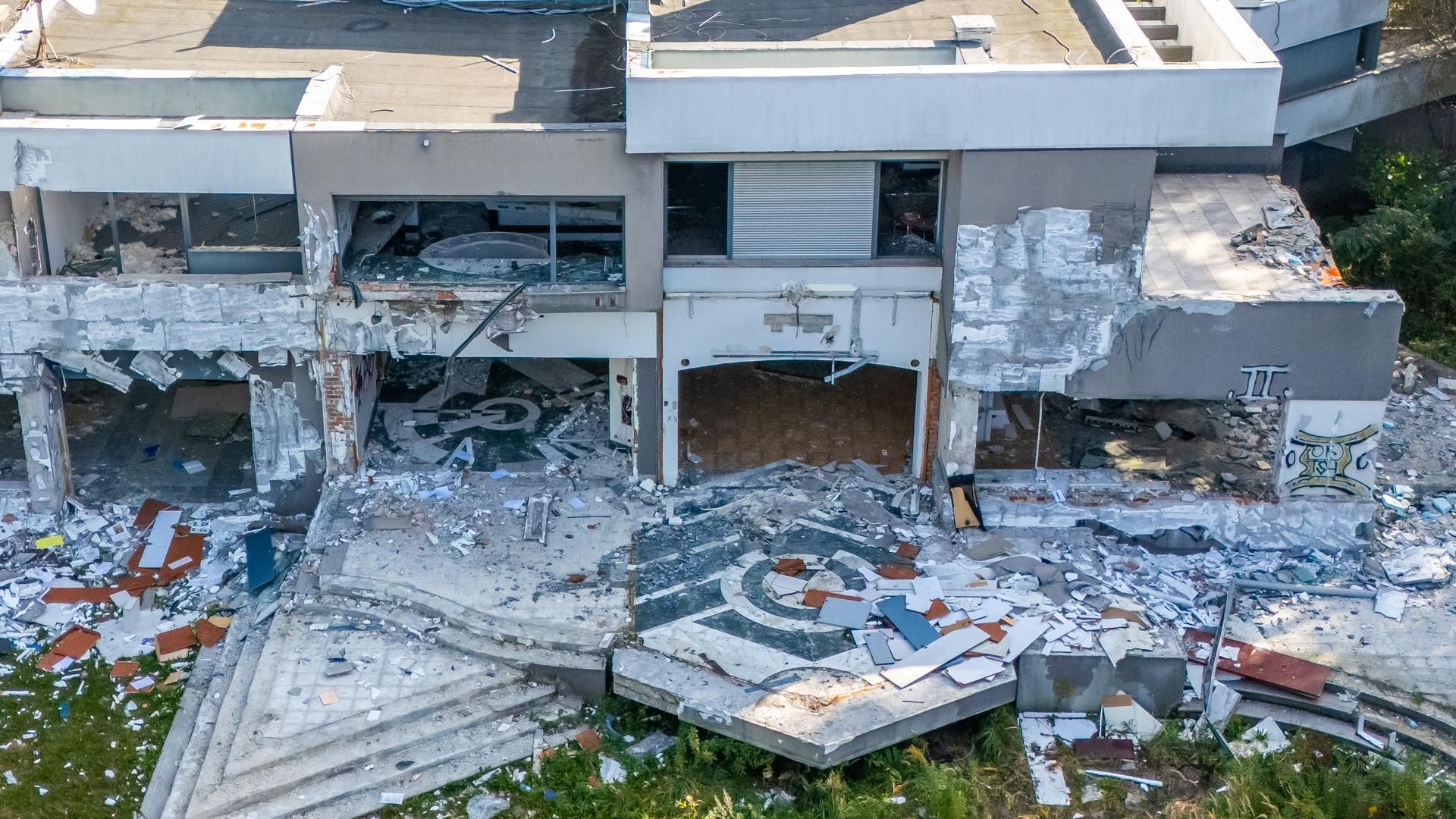 Opuszczona willa przy Ryżowej 72 w Warszawie