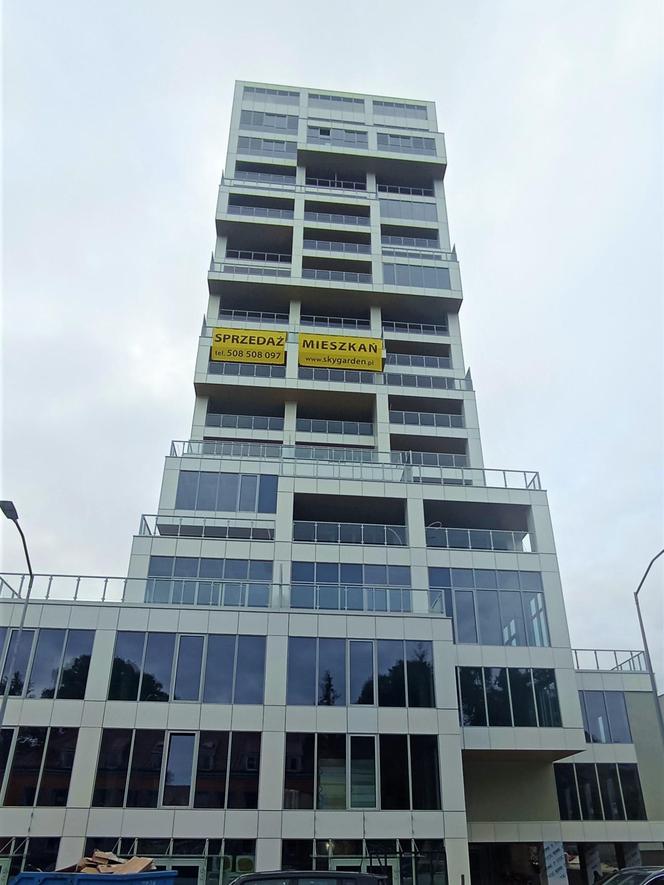 Dawny wieżowiec TVP zmienił się w apartamentowiec Sky Garden