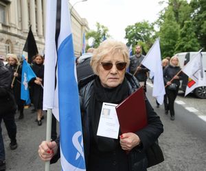   Razem przeciw przemocy. Medycy protestują w Warszawie