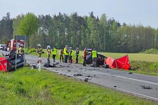 Tragiczny wypadek na DK 25 w Płociczu! Nie żyją dwaj kierowcy