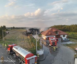 Pożar bazy transportowej w miejscowości Ławki w gminie Łuków