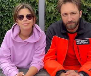 Na sygnale na planie. Piotrek (Dariusz Wieteska), Martyna (Monika Mazur)