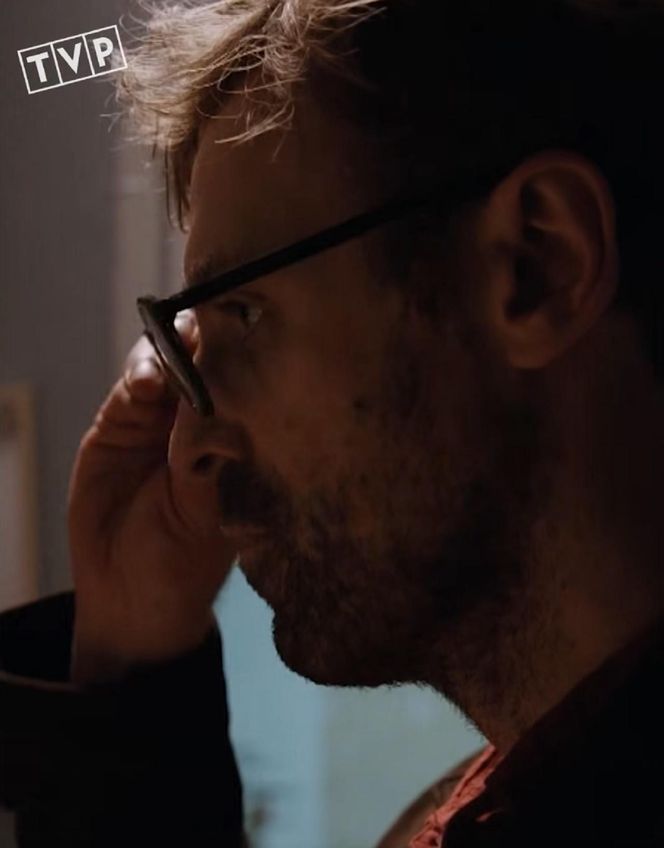 M jak miłość, odcinek 1883. Dariusz Hoffman (Mateusz Rusin)