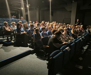 Dialog pokoleń w Teatrze Miejskim w Lesznie