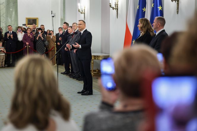 Znany chirurg prof. dr hab. n. med. Kryspin Mitura odebrał z rąk Prezydenta Rzeczypospolitej Polskiej Andrzeja Dudy akt nominacyjny, nadający mu tytuł profesora nauk medycznych i nauk o zdrowiu