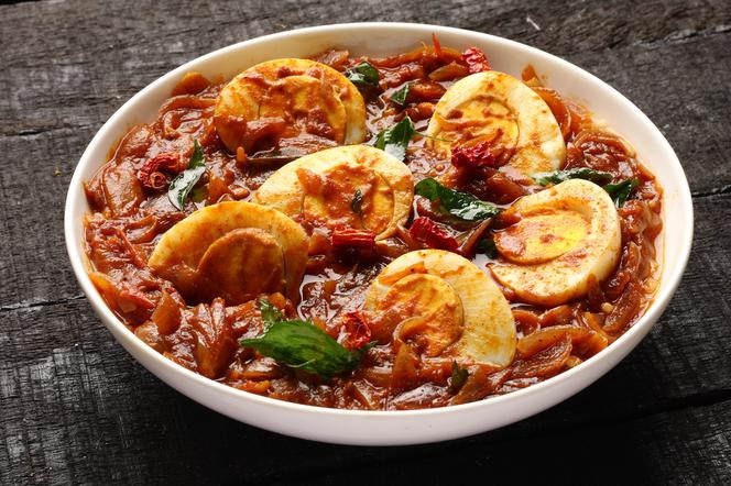 Indyjskie curry z jajkami na twardo