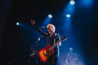 Duff McKagan zapowiada płytę koncertową! Kiedy premiera Lighthouse: Live From London?