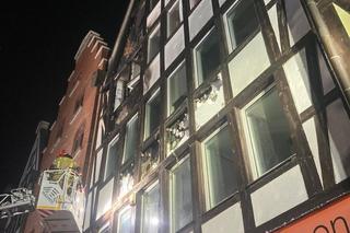 Nocny pożar kamienicy w Gdańsku. Zdjęcia z miejsca zdarzenia
