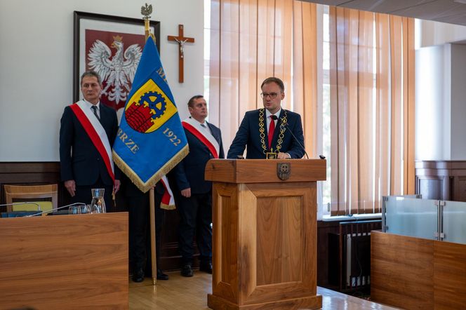 Zaprzysiężenie nowego prezydenta Zabrza. Kamil Żbikowski złożył ślubowanie i zwrócił się do mieszkańców