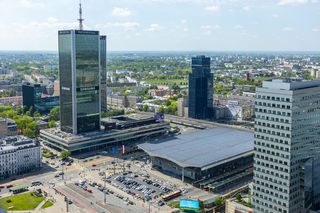3 mld zł od rządu na rozwój Warszawy. Środki idą na szkoły, przedszkola, dom kultury, park
