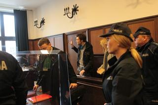 Wyłowiłem z Wisły paczkę. Ważyła około 3 kilogramy. Wędkarz zeznaje w sprawie morderstwa Amerykanki