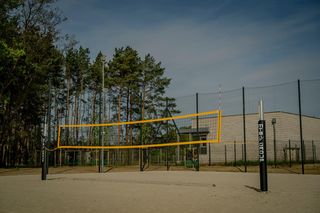 Boisko z certyfikatem FIFA, strzelnca, korty tenisowe. Akademickie Centrum Sportu będzie otwarte. Biegusiem!