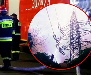 Zalane ulice, utrudnienia na kolei, mężczyzna porażony prądem. Skutki burz na Pomorzu 