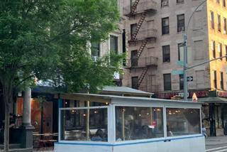 Restaurację nie oddadzą parkingów