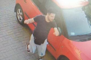 Policja szuka mężczyzn, którzy uszkodzili kilkanaście aut