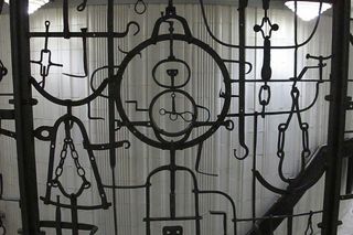 Ještěd, futurystyczny hotel i nadajnik telewizyjny