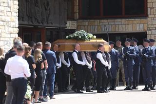 Pogrzeb Marcina Mizi. Tłumy żegnają 28-latka, skatowanego na Dniach Sosnowca