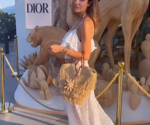 Natalia Siwiec, Marcelina Zawadzka. Misski podbijają Ibizę