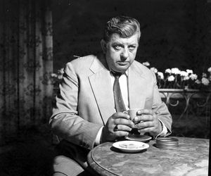 Mariusz Dmochowski, aktor