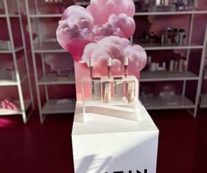 SHEIN Cloud Car