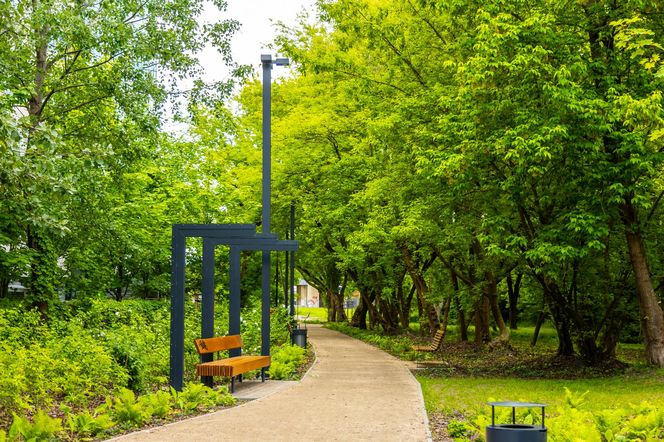 Park linearny przy ul. Suwak w Warszawie