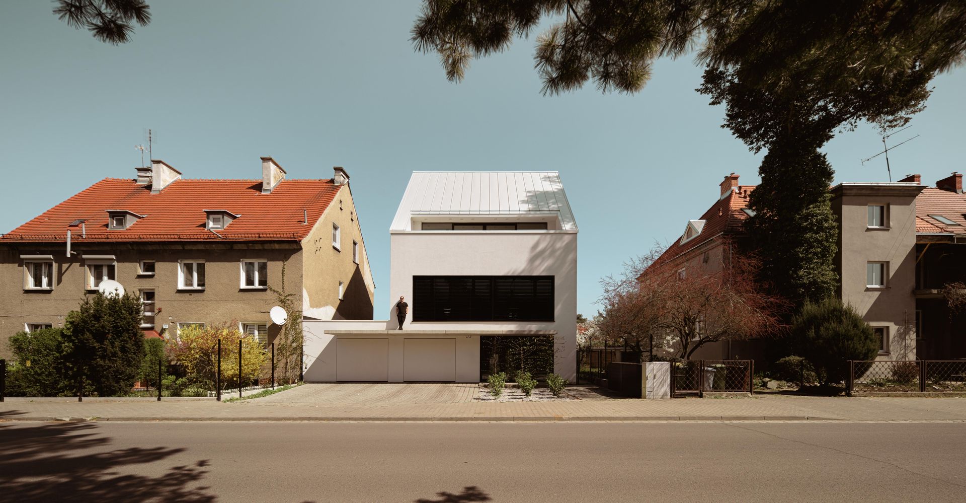 Dom Pomiędzy od 3XA