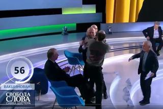 Bijatyka w ukraińskiej telewizji. Jako pierwszy oberwał polityk z Rosji! Szokujące nagranie [WIDEO]
