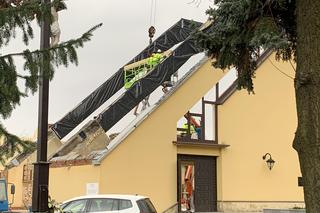 Spalony kościół w Sosnowcu będzie miał nowy dach. Fotowoltaice dziękujemy