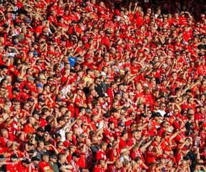 Widzew Łódź – Wisła Płock. AI przewiduje wynik hitu 4. kolejki Ekstraklasy