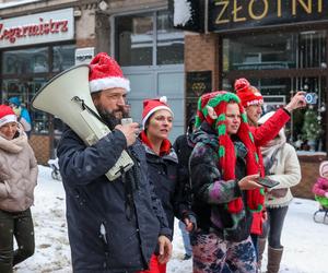 Parada w Mikołajów w Chorzowie na koniec Mikołajowego Festiwalu Czekolady z... owadami