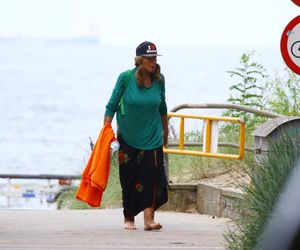 Agnieszka Fitkau-Perepeczko na plaży w Sopocie