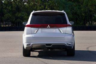 Mitsubishi Outlander PHEV Concept S