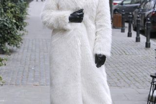 Caroline Derpienski chwali się nowym apartamentem