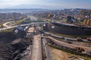 To już ostatnie chwile słynnego zakrętu idiotów. Zdegradują go do zjazdu z węzła