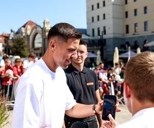 Piłkarze reprezentacji zjeżdżają się na zgrupowanie