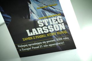 Prezent na dzień chłopaka: książka, najlepiej kryminał