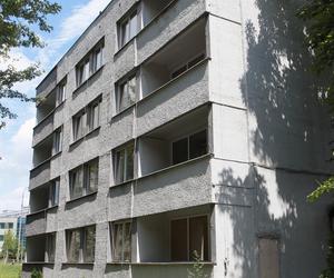 Opuszczone osiedle w Warszawie, o którym mało kto słyszał. Jego tajemnicza historia przeraża 