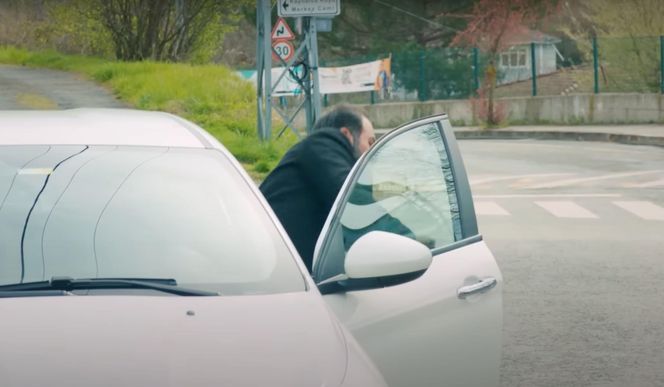 W domu Bulenta dochodzi do awantury, a Cavidan odnajduje Silę i, zachwycona bogactwem Kuzeya, próbuje zeswatać go z córką.