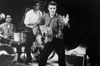 Elvis Presley, czyli Król rock and rolla. Oto 10 najważniejszych utworów artysty na rocznicę jego debiutanckiej płyty!