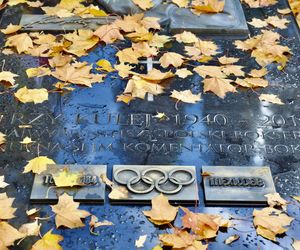 Rocznica urodzin Jerzego Kuleja. Tak wygląda jego grób