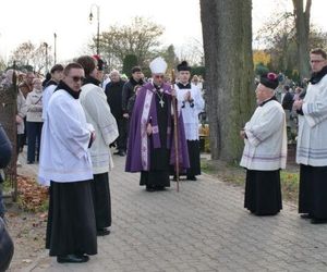 Biskupi we Wszystkich Świętych: świętość jest dla każdego 