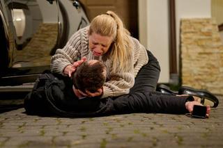 Na Wspólnej, odc. 3775: Sławek (Mariusz Słupiński), Renata (Marta Jankowska)