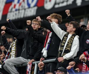 Górnik Zabrze liderem Ekstraklasy. O wyniku zadecydowała samobójcza bramka. Ponad 25 tys. kibiców na trybunach