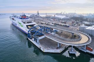 Terminal w Gdyni w rękach Polaków? Chińczycy zostaną wyparci przez Amerykanów 