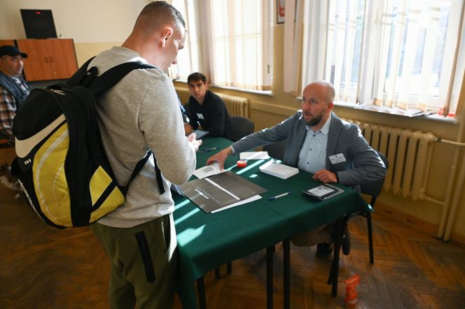 Wybory prezydenckie 2025. Tak głosują Polacy