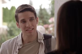 Pierwsza miłość odc. 3722. Filip Wenerski (Dominik Smaruj), Julita (Dagmara Bryzek)