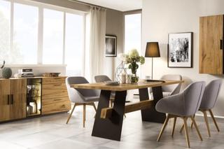 Meble z drewna do salonu. Jakie wybrać? Zobacz inspiracje