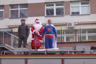 Dzieci z lubelskiego szpitala miały „Bajkowe mikołajki” 2024