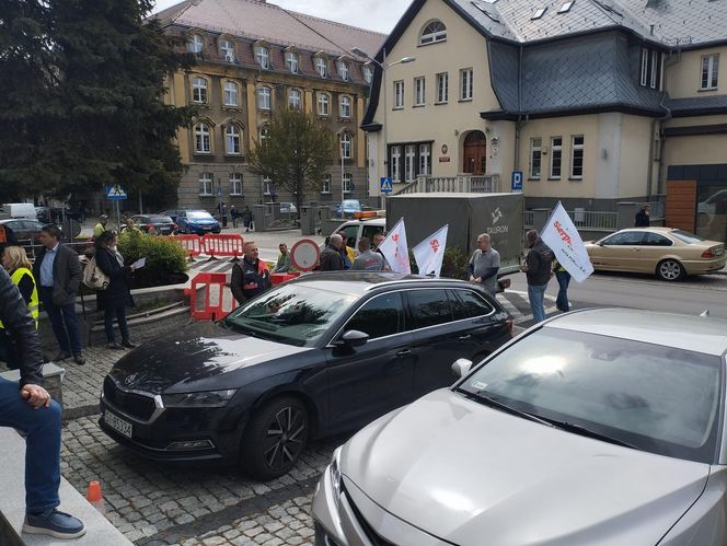Hutnicy w Katowicach zapowiedzieli ogólnopolski protest. Chcą odejścia od Zielonego Ładu